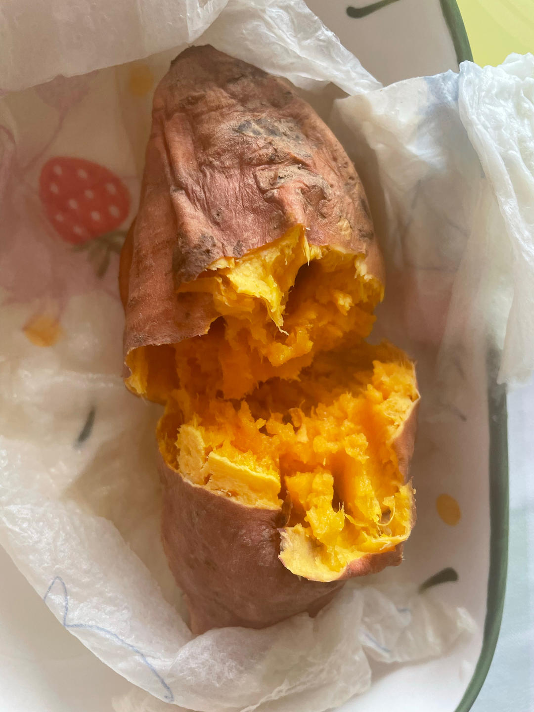 【健康三餐】简单好吃的微波炉烤红薯
