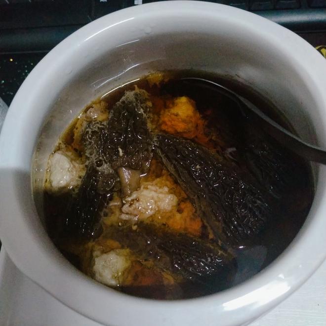 茶树菇羊肚菌肉末汤的做法