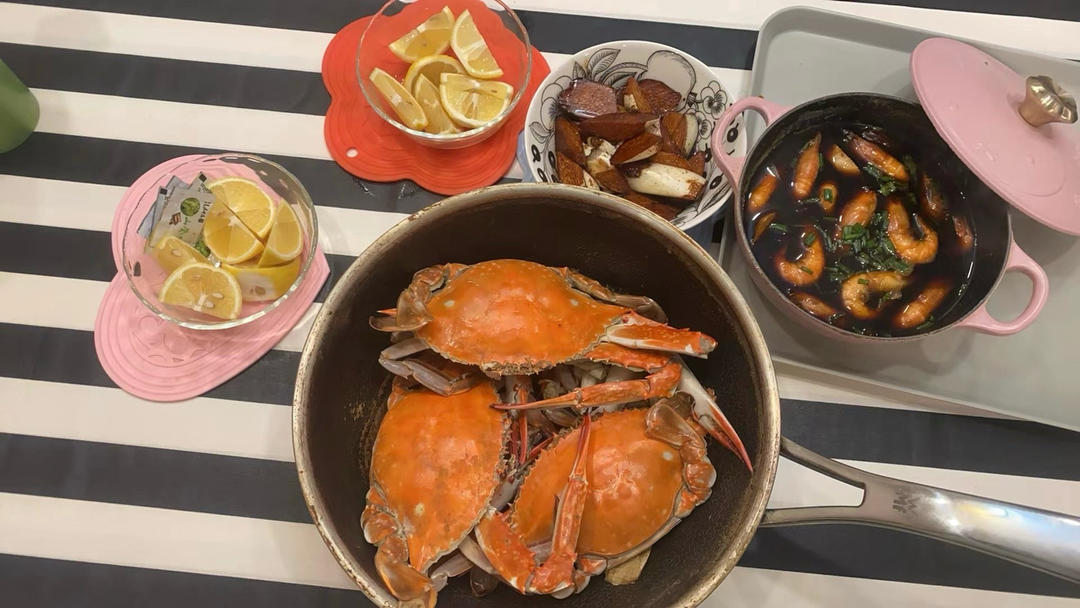 【三合一】啤酒梭子蟹+油闷高白+豉油大头虾