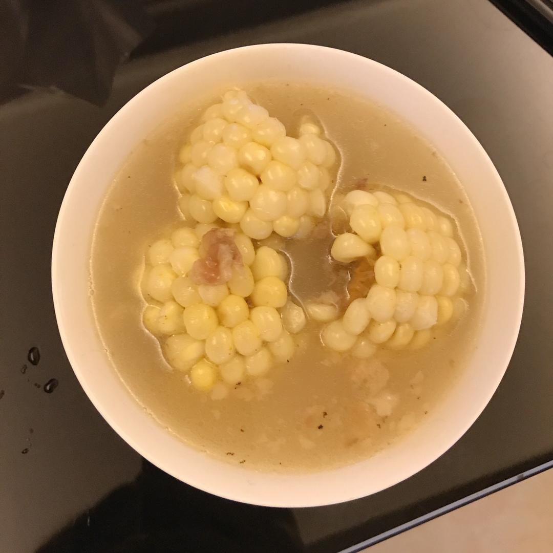 玉米猪骨汤