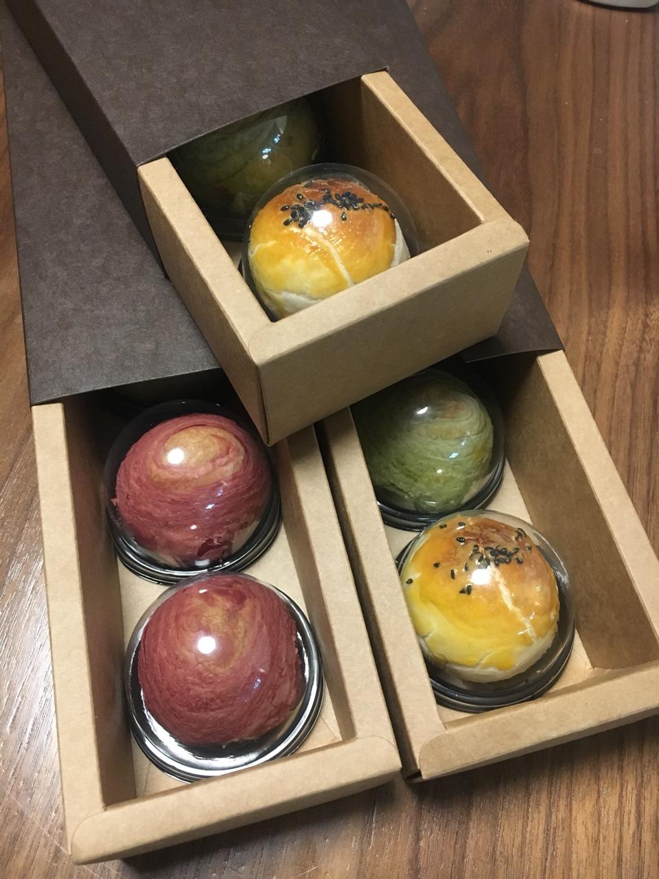 蛋黄酥~紫薯、抹茶、原味~花好月圆，中秋快乐~内附一次做六色蛋黄酥方法~