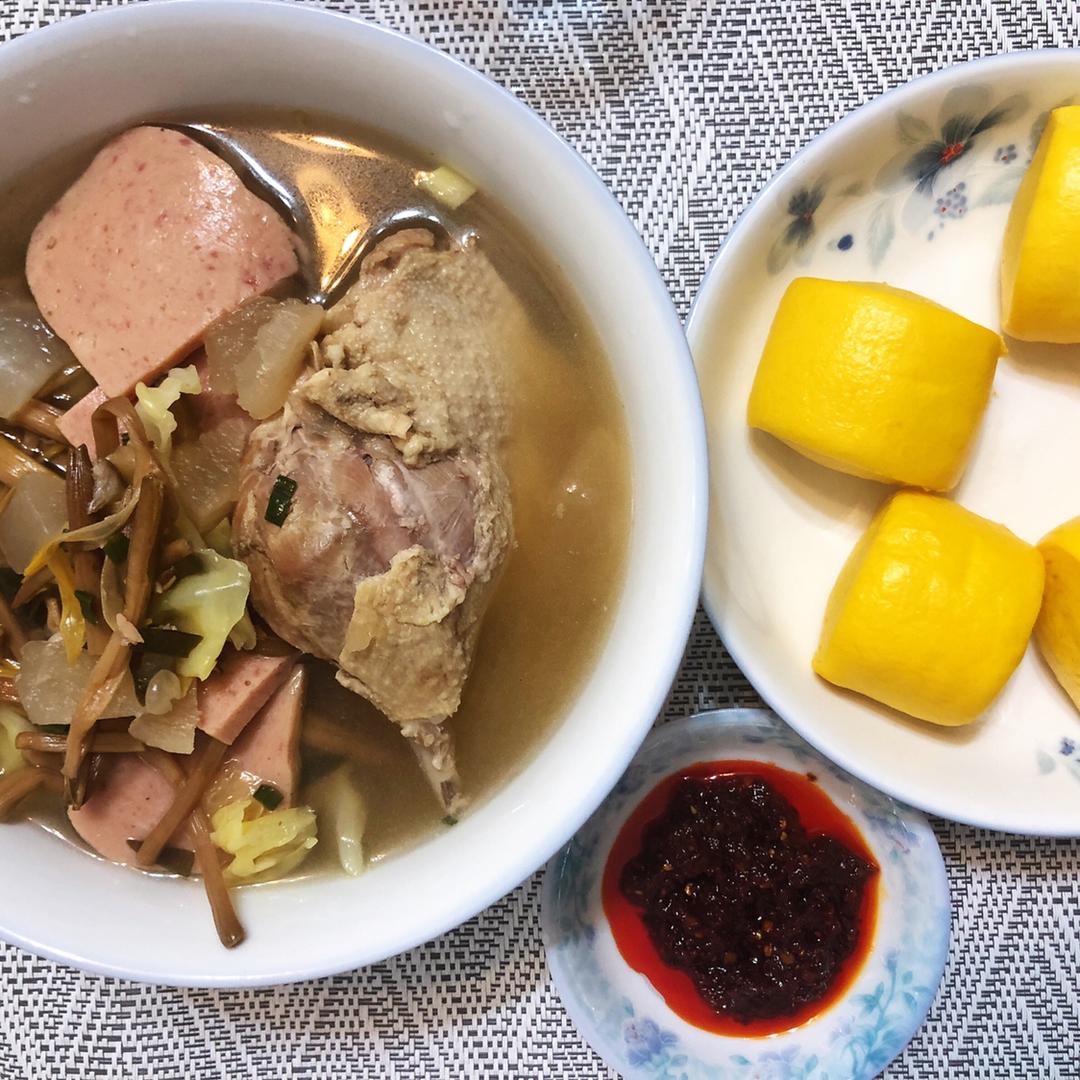 酸萝卜老鸭汤