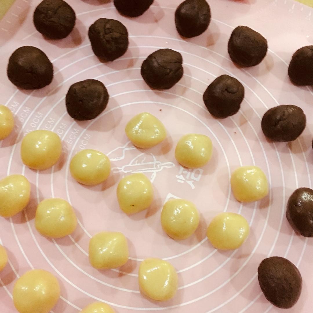【曼食慢语】蛋黄莲蓉月饼