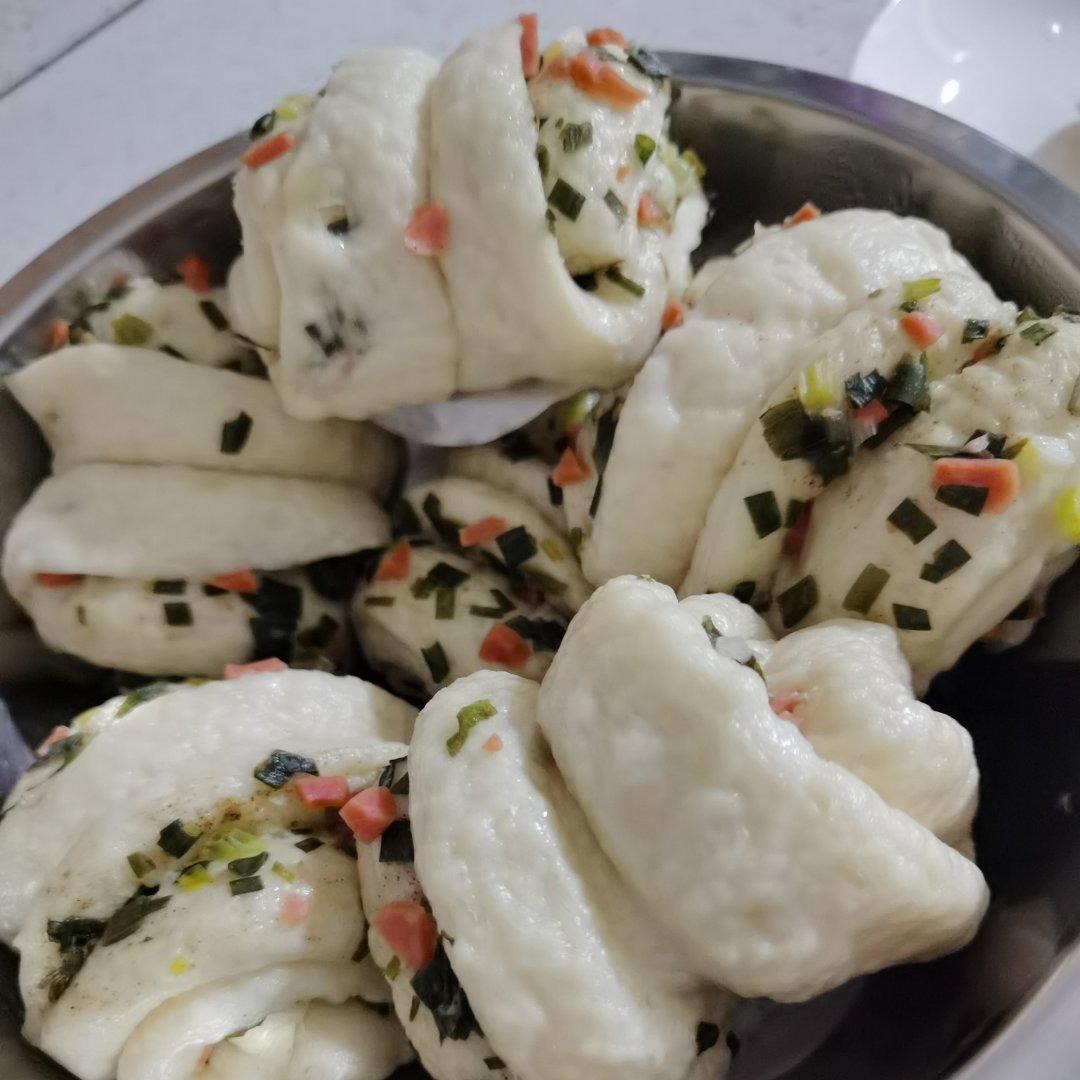 葱油花卷 Steamed Roll