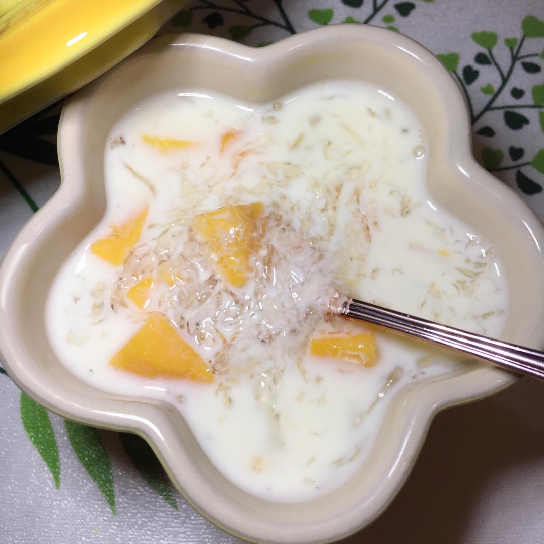 芒果鲜奶燕窝