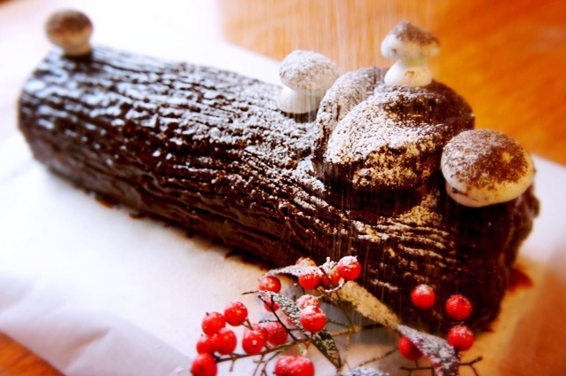 圣诞树干蛋糕（Christmas Log）