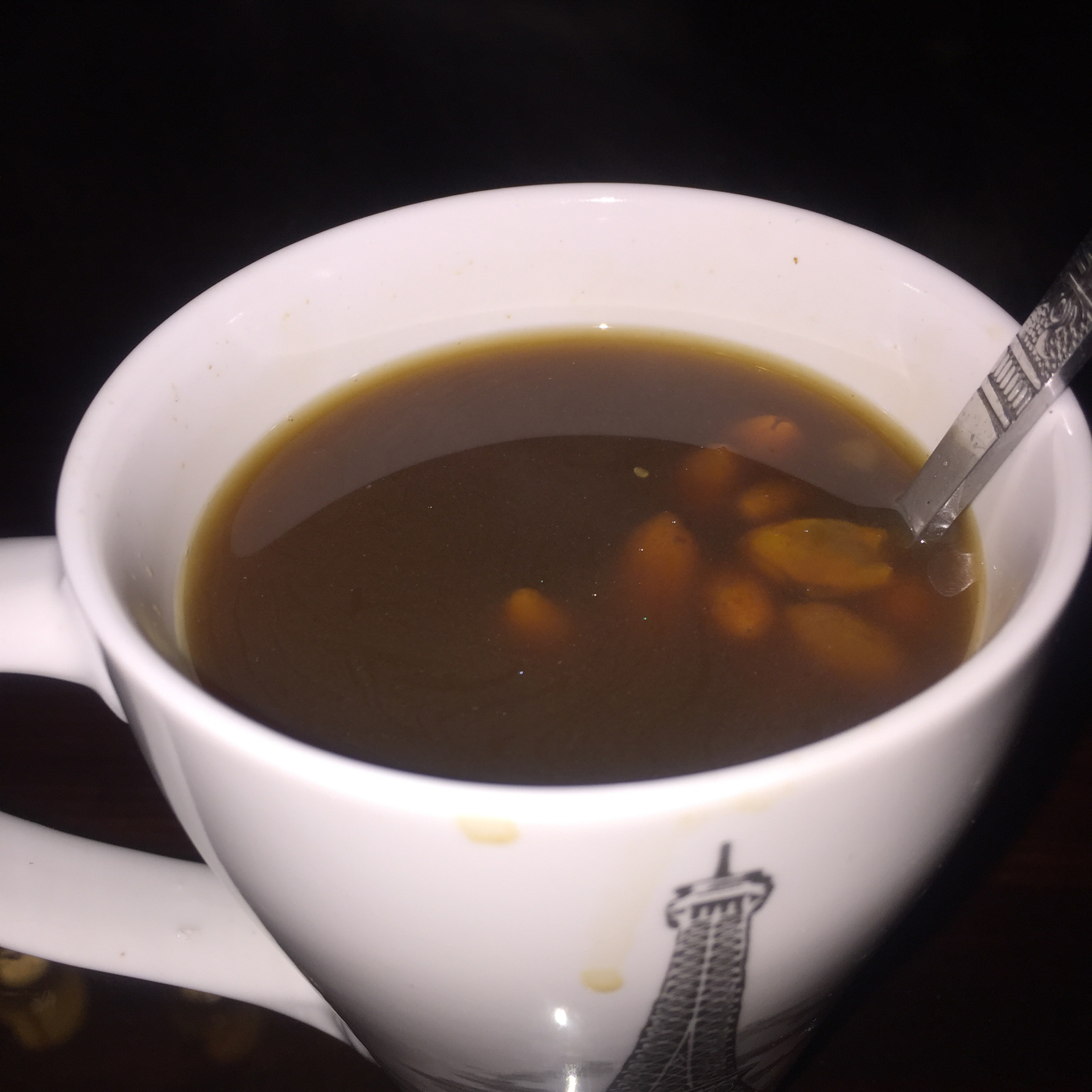 阿胶红枣红糖鸡蛋汤