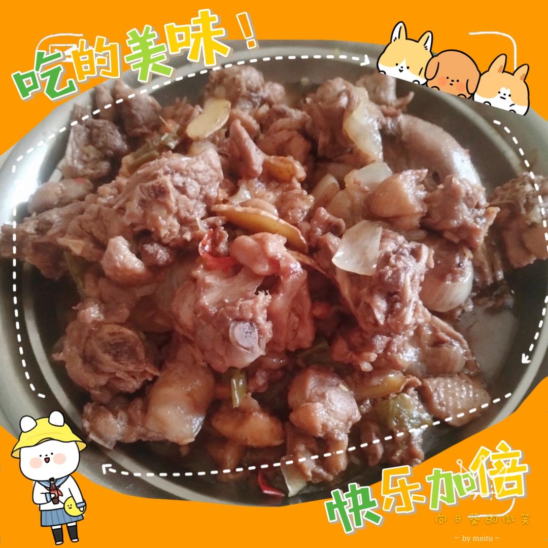 传统正宗的啤酒鸭配方和做法，鲜嫩香浓，只需炒千万不要焯水