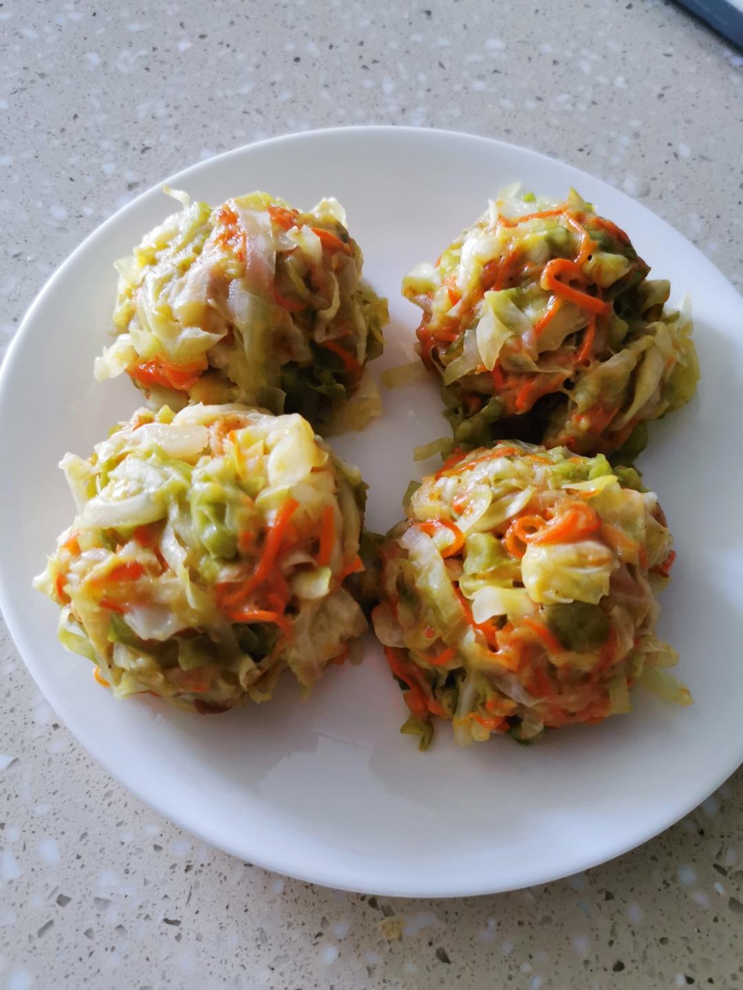 饱腹营养巨好吃，减脂期必学，蒸包菜团