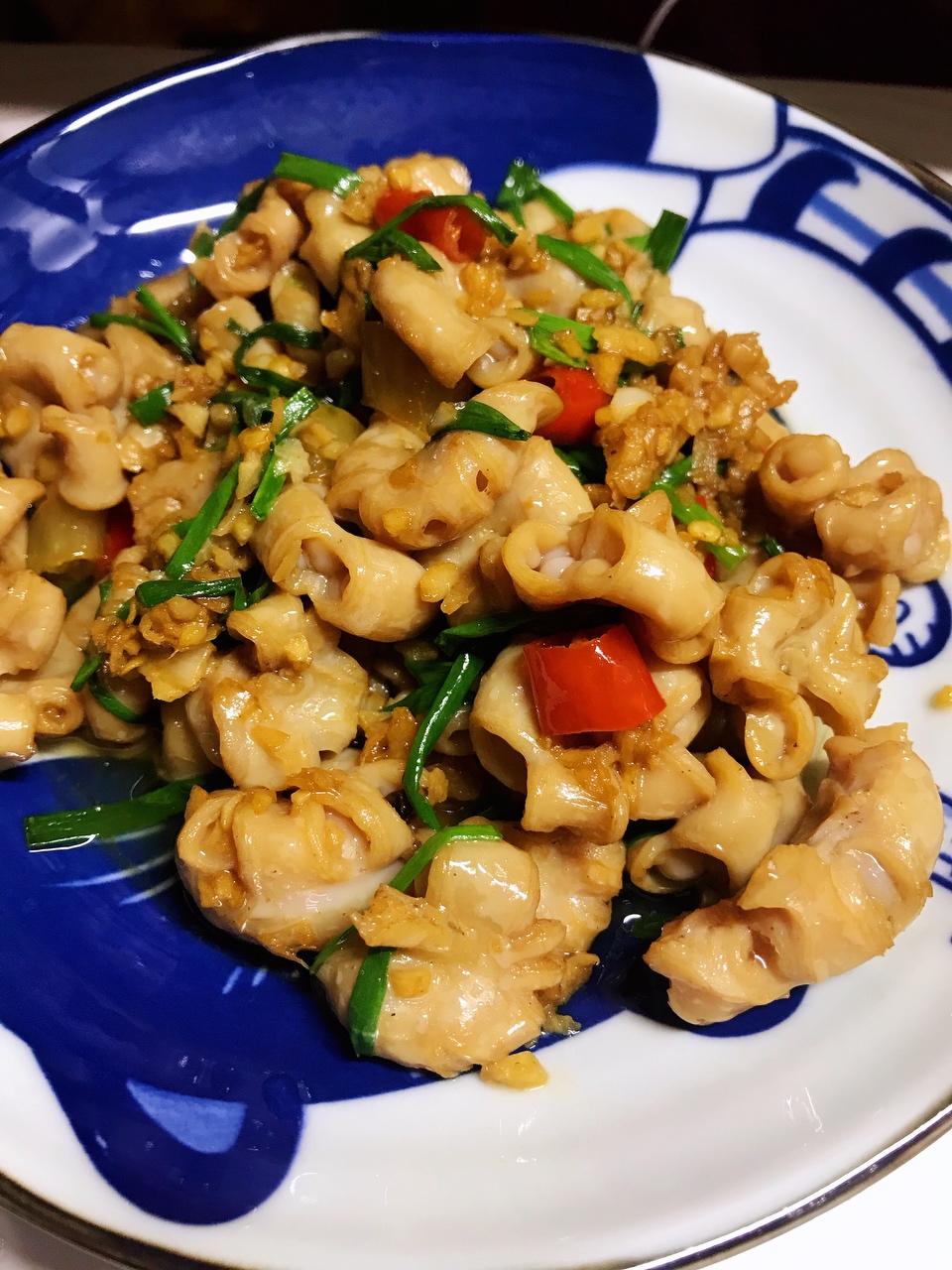 好吃到舔盘的爆炒花肠