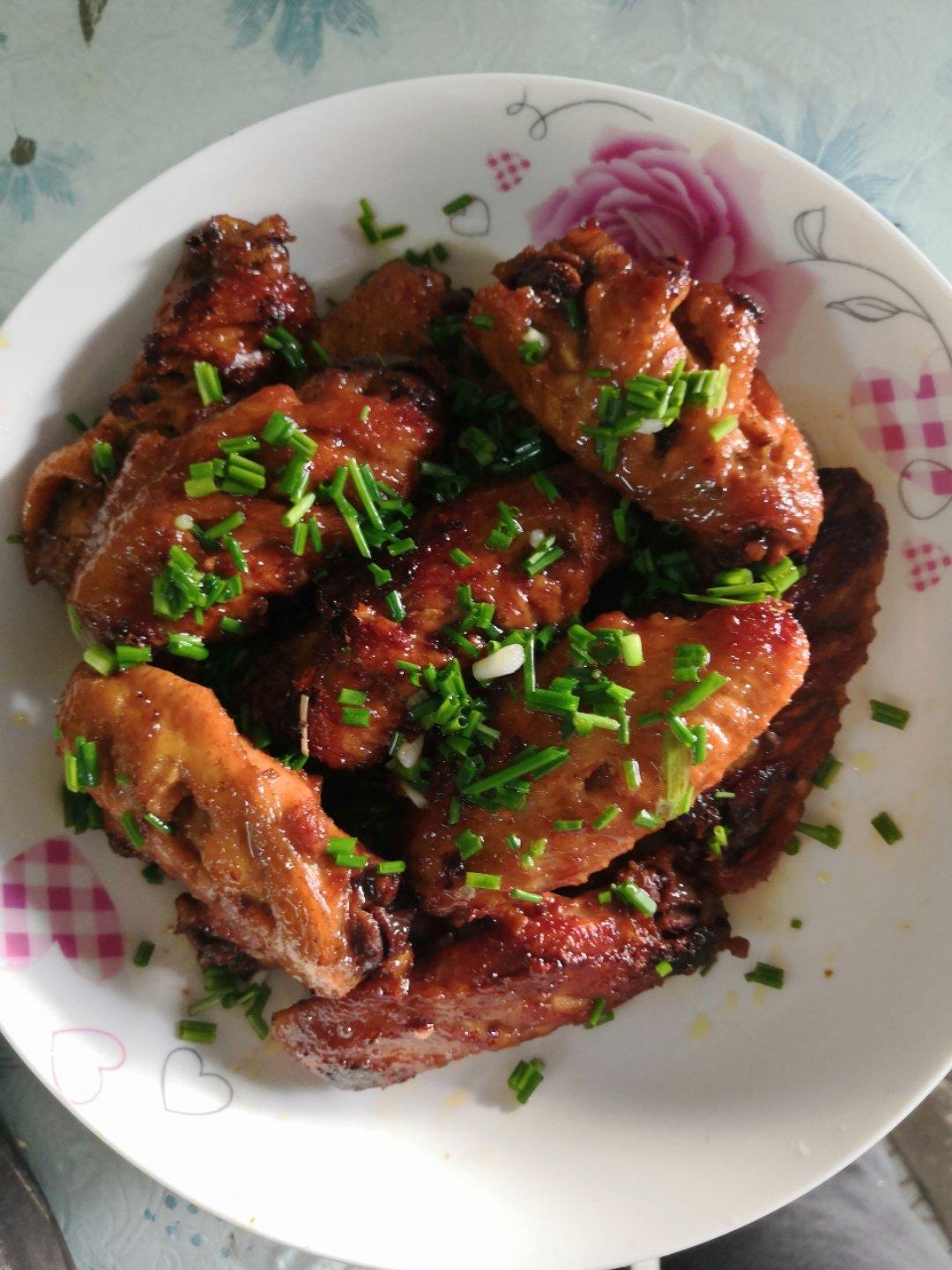 多吃两碗饭的【蜜汁鸡翅】