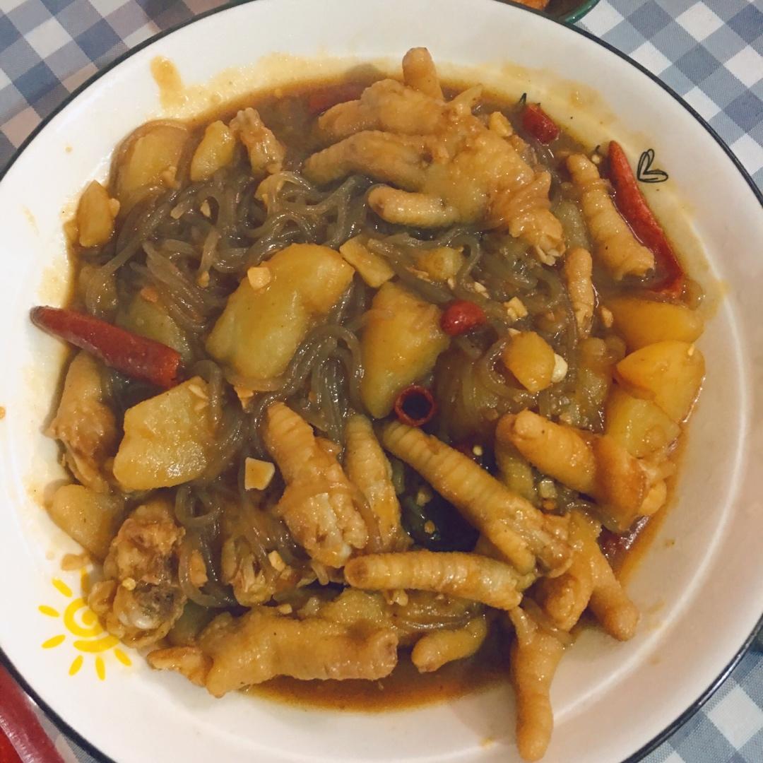 土豆炖肉豆角粉条（东北版）