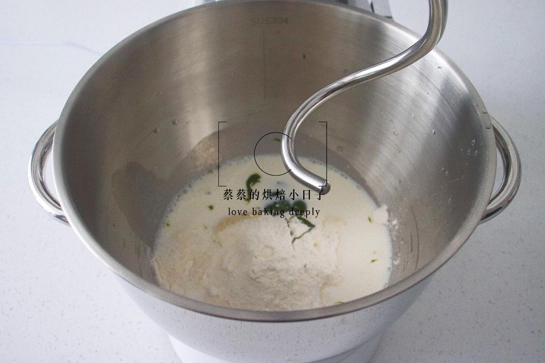 纯奶手撕吐司的做法 步骤1