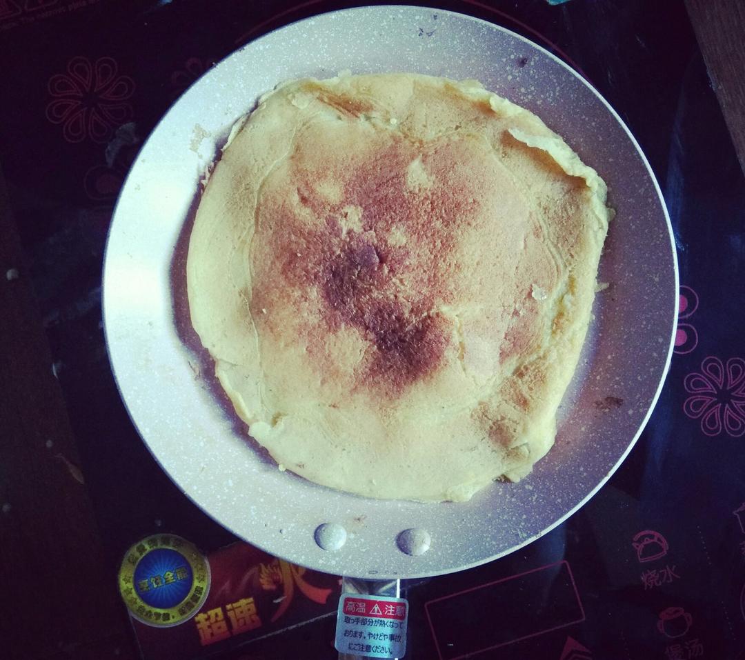 【减脂早餐】无油香蕉松饼（超简单）