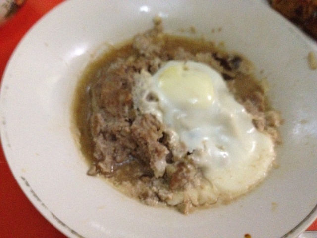 鲜蛋黄蒸肉饼
