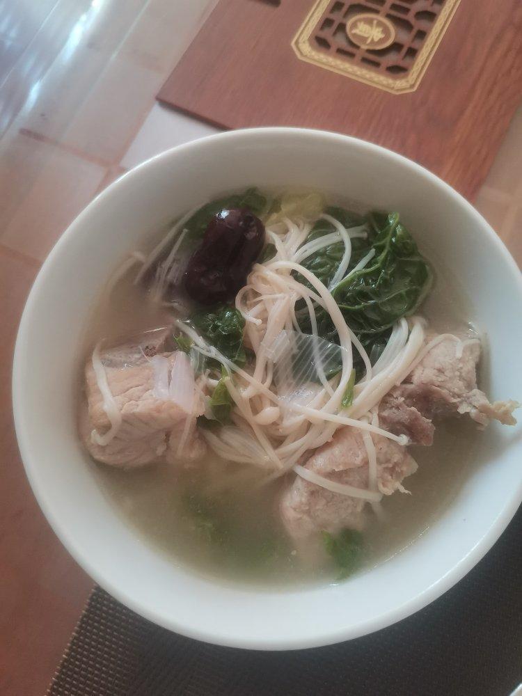 排骨小白菜汤