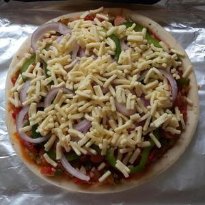 超简单美味披萨的做法 步骤4