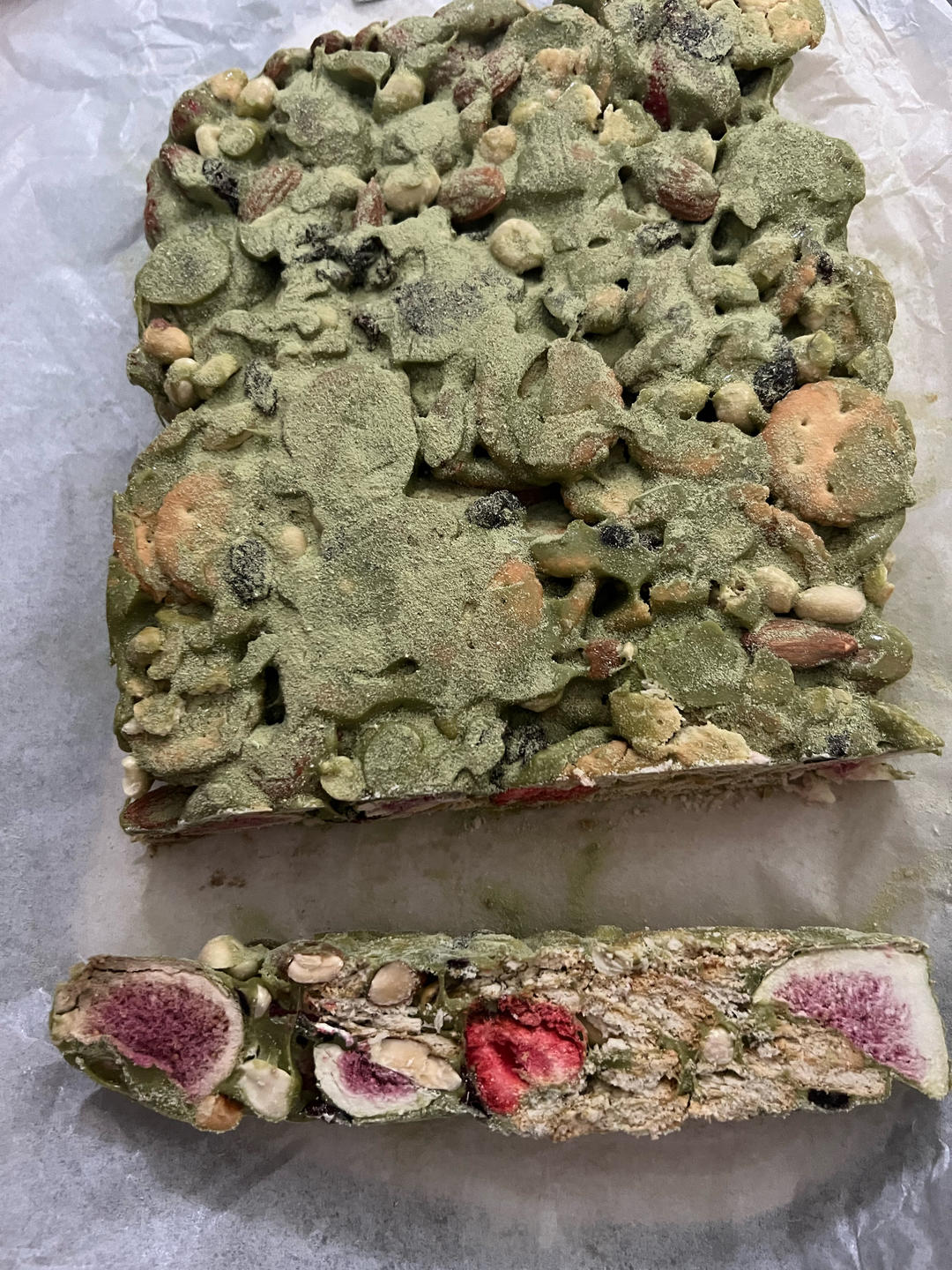 一次成功❗️抹茶草莓雪花酥～爆好吃的网红小零食！