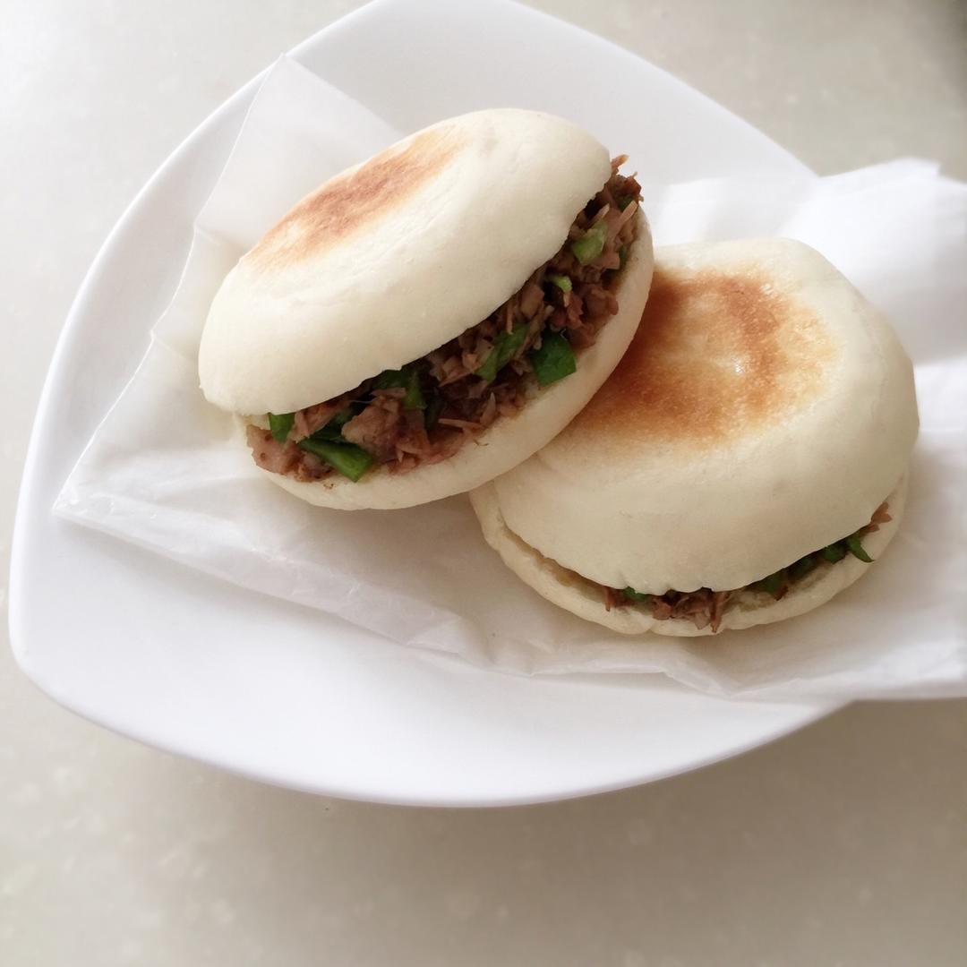 腊汁肉夹馍