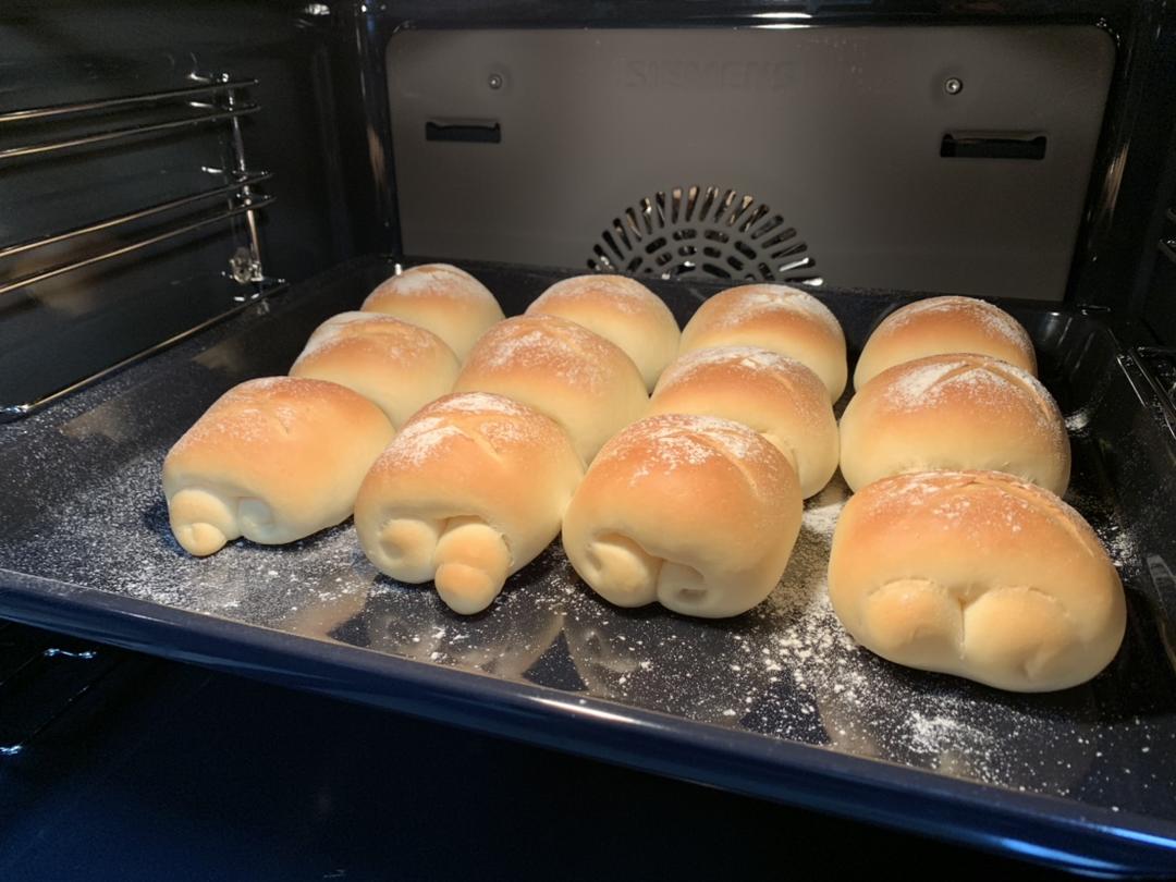 牛奶软面包