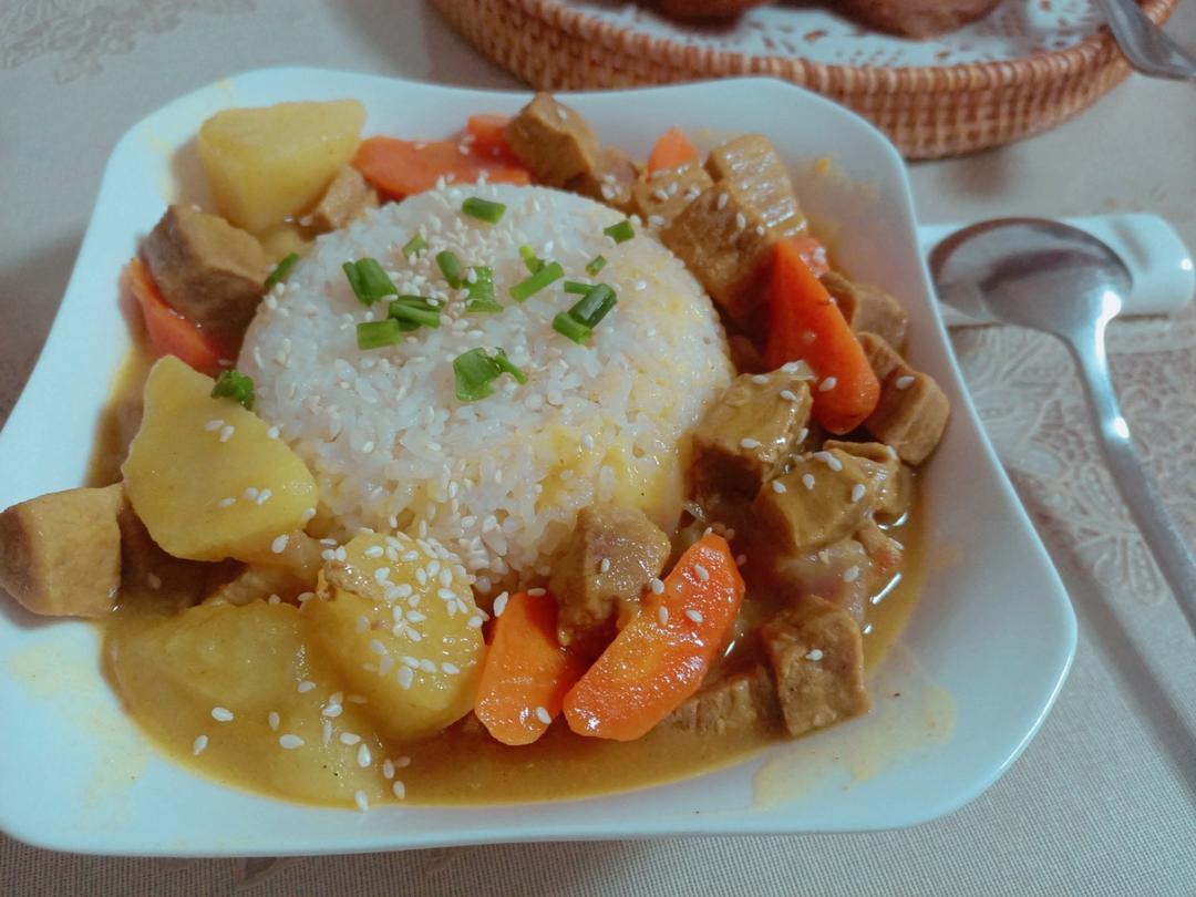 咖喱牛肉