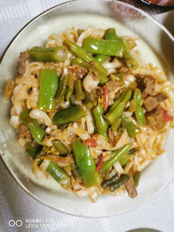 豆角焖面（新疆就叫蒸面）