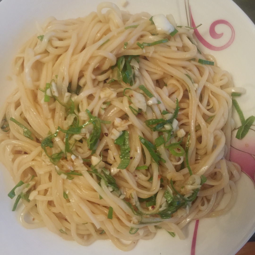 夏日快手凉拌面