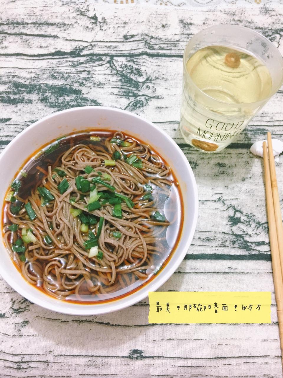 最美不过那碗阳春面