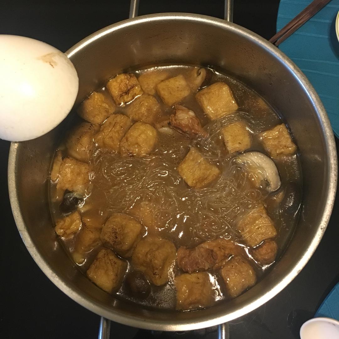 马来西亚肉骨茶（丰富配料版）