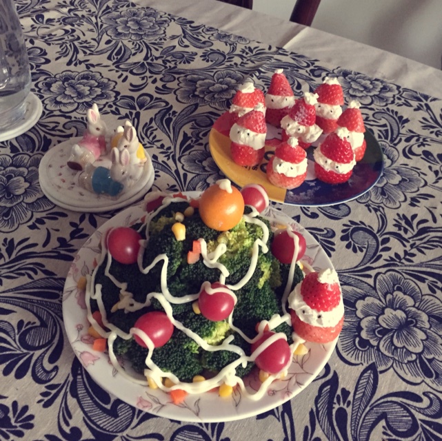 草莓圣诞老人、圣诞雪人