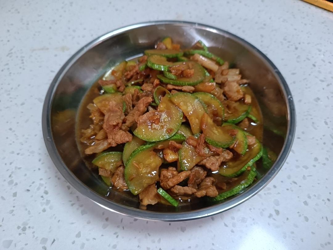 茄瓜炒肉