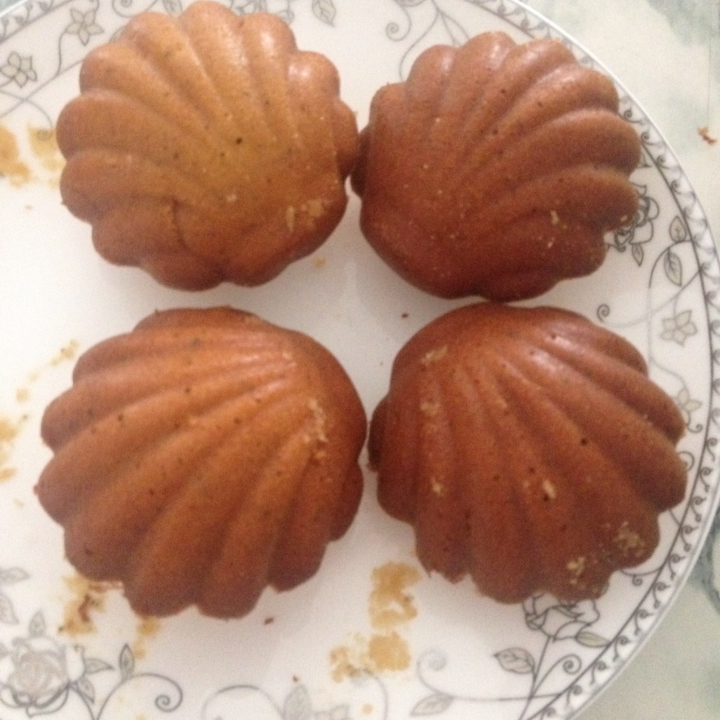 红茶柠香玛德琳