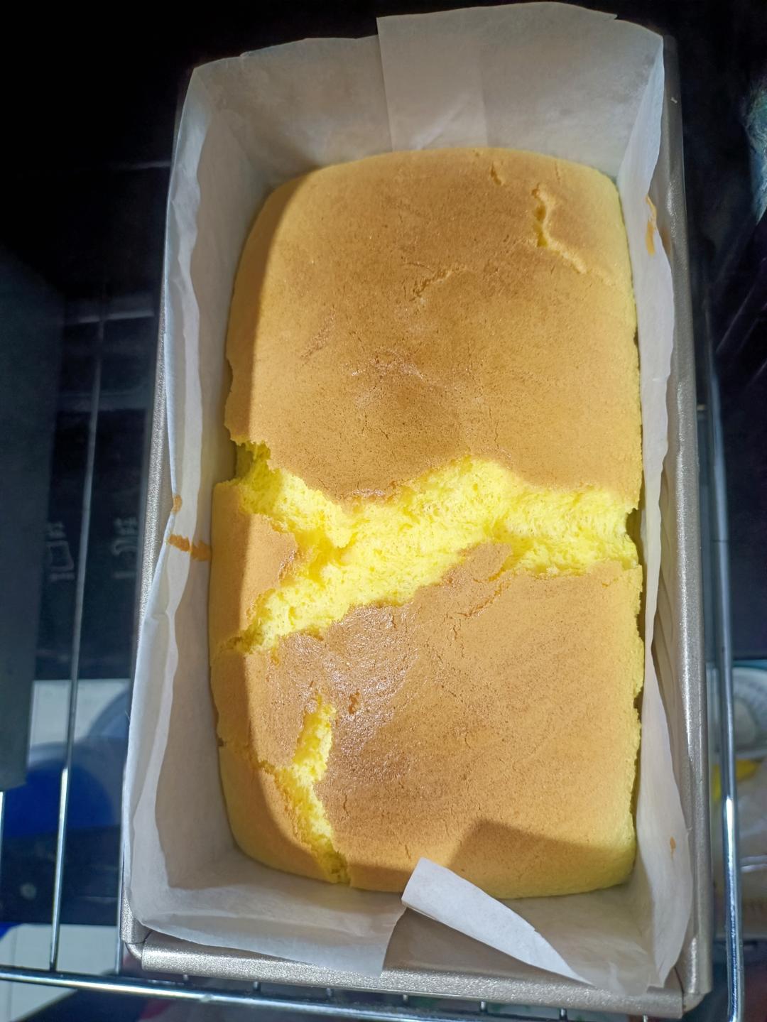堪比柯基屁股
爆浆芝士🧀古早蛋糕