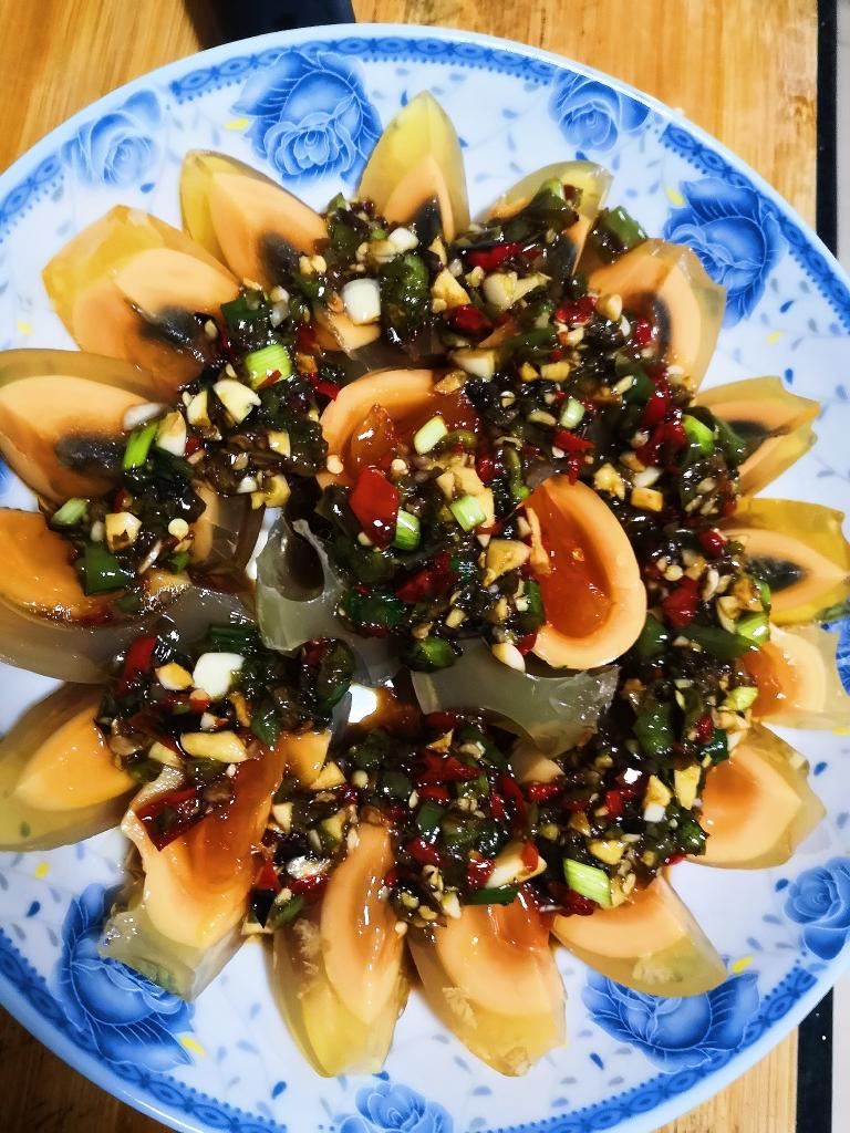 凉拌皮蛋松花蛋