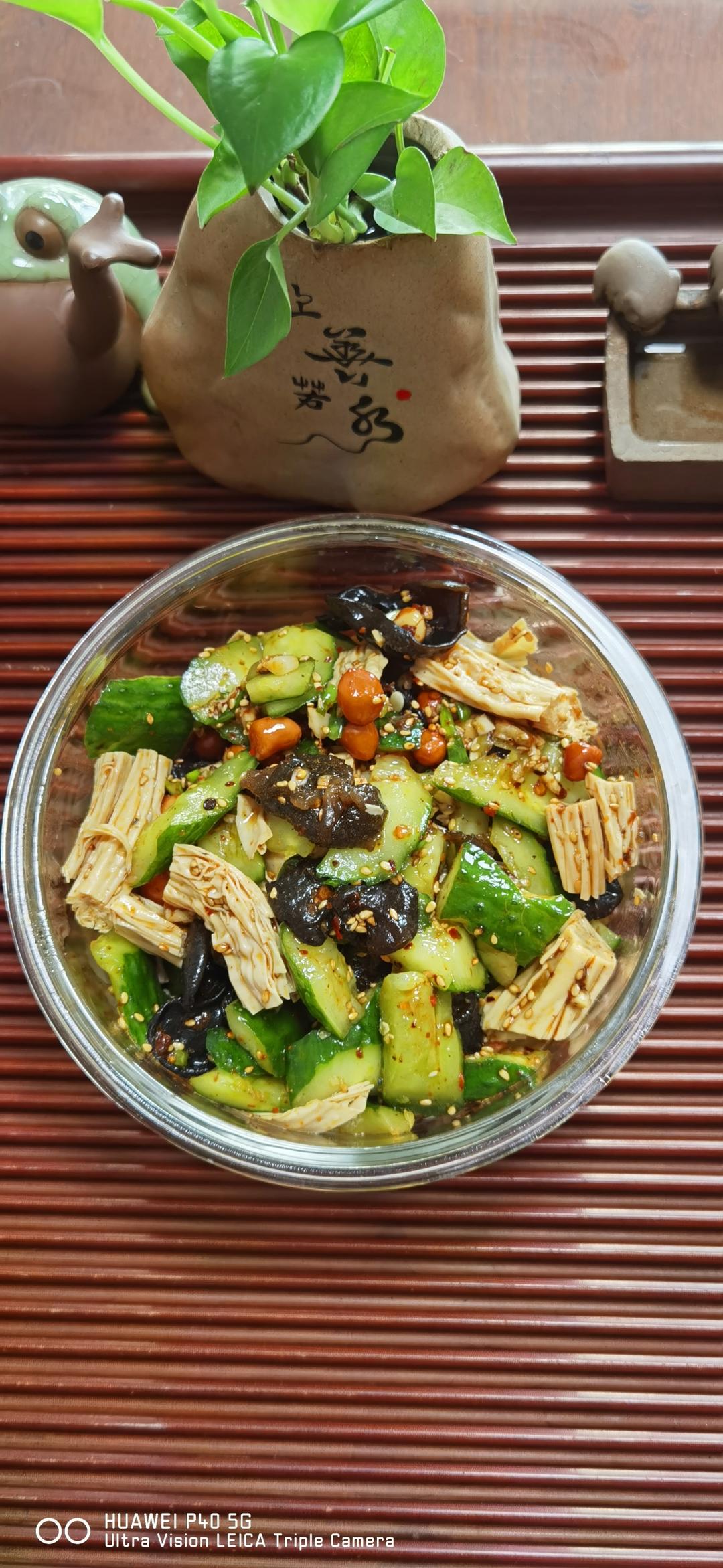 凉拌（腐竹木耳黄瓜）