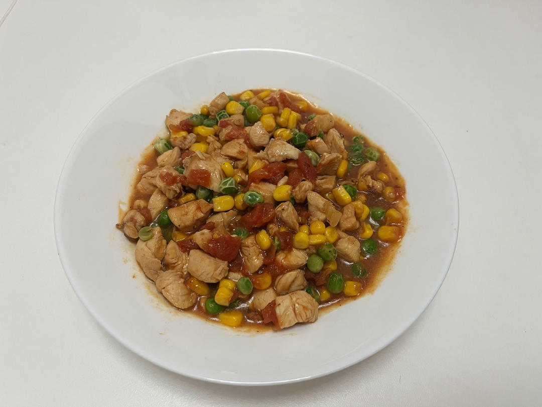 鸡胸肉炒三色蔬