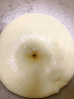 超级松软的淡奶油面包的做法 步骤3