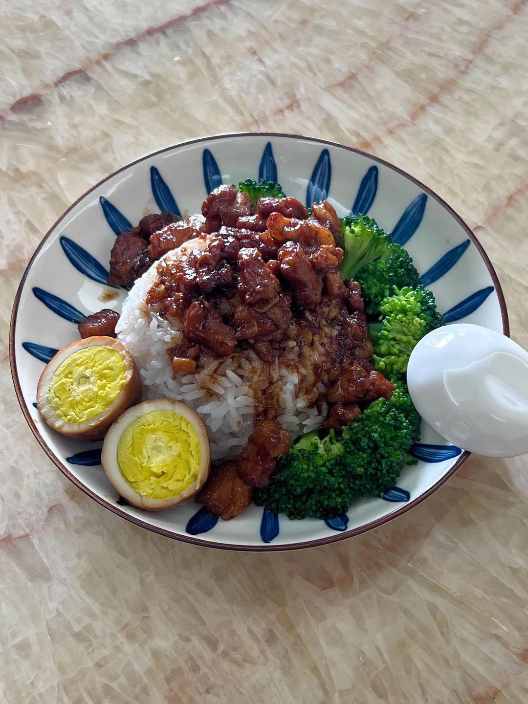 香菇卤肉饭造起来