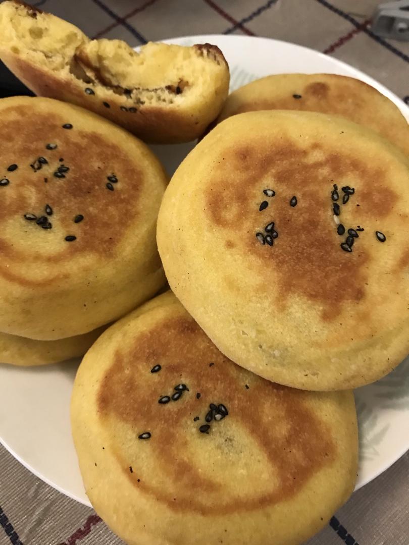 玉米面发面饼                       （口感细腻）