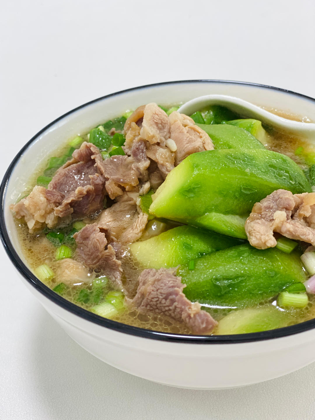丝瓜瘦肉汤面