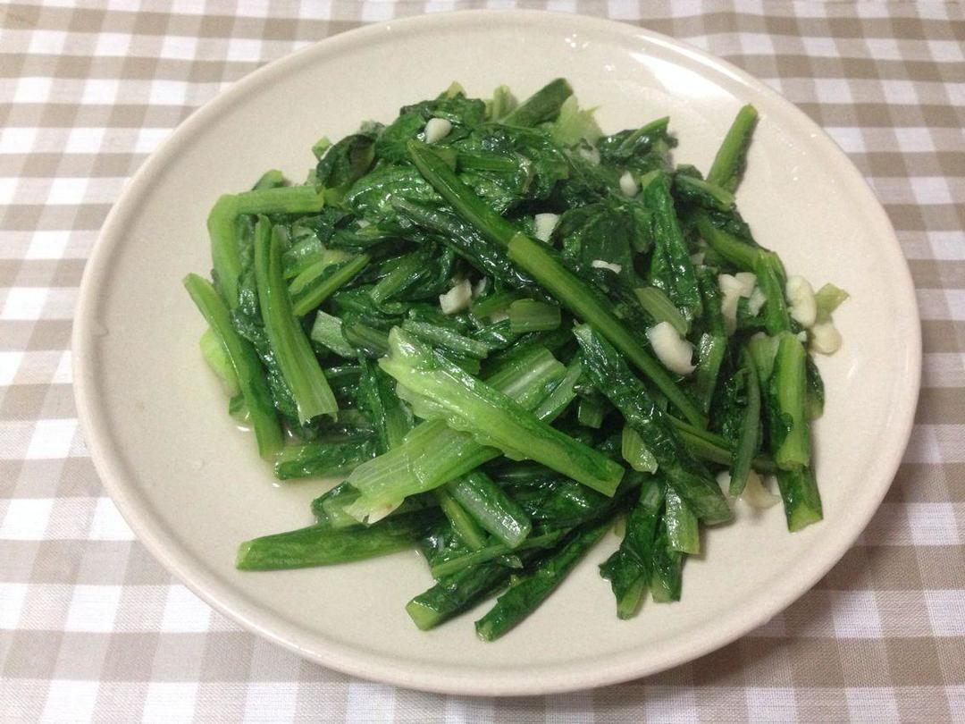 清炒油麦菜