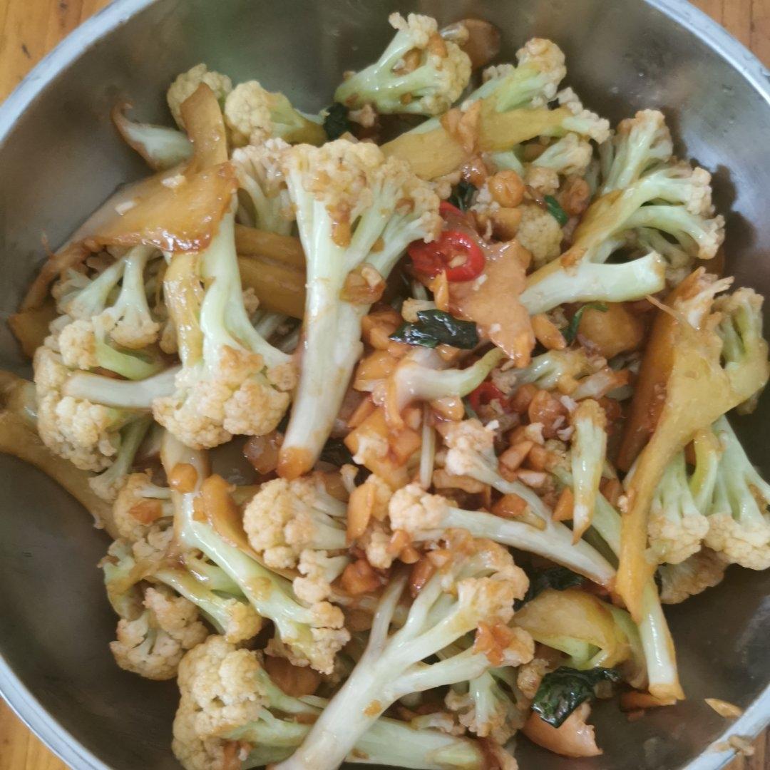 和饭店一个味道的干锅花菜