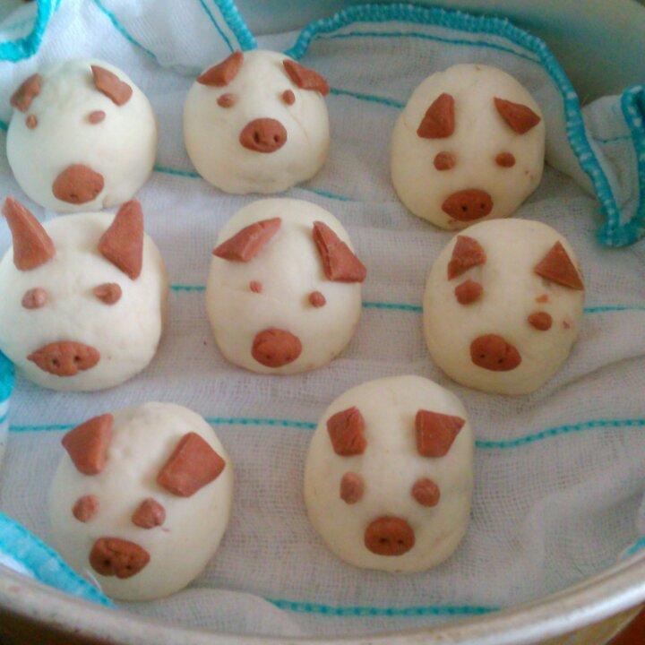 可爱的小猪豆沙包