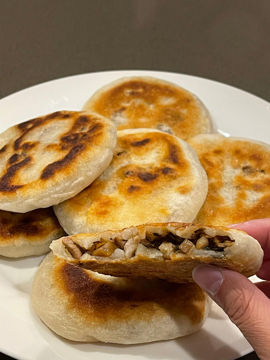 芝麻豆沙糯米饼 新手零失败 快手面食 软糯香甜 附细节视频详解