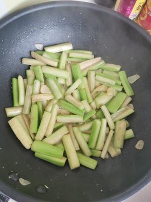 清炒蚝油丝瓜的做法 步骤6
