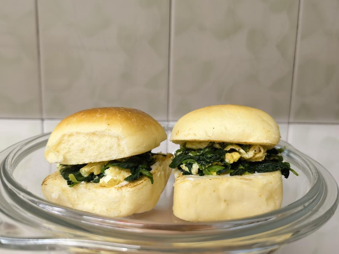 菠菜炒蛋热三明治（bawloo版）