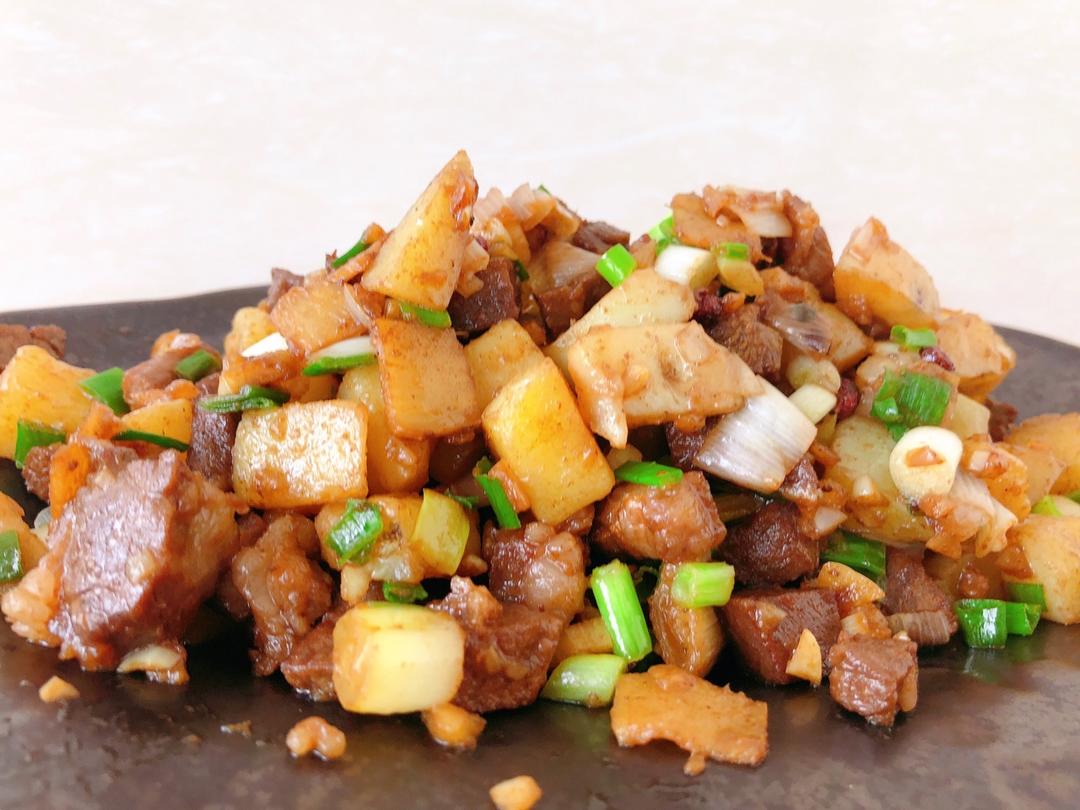 土豆炒牛肉