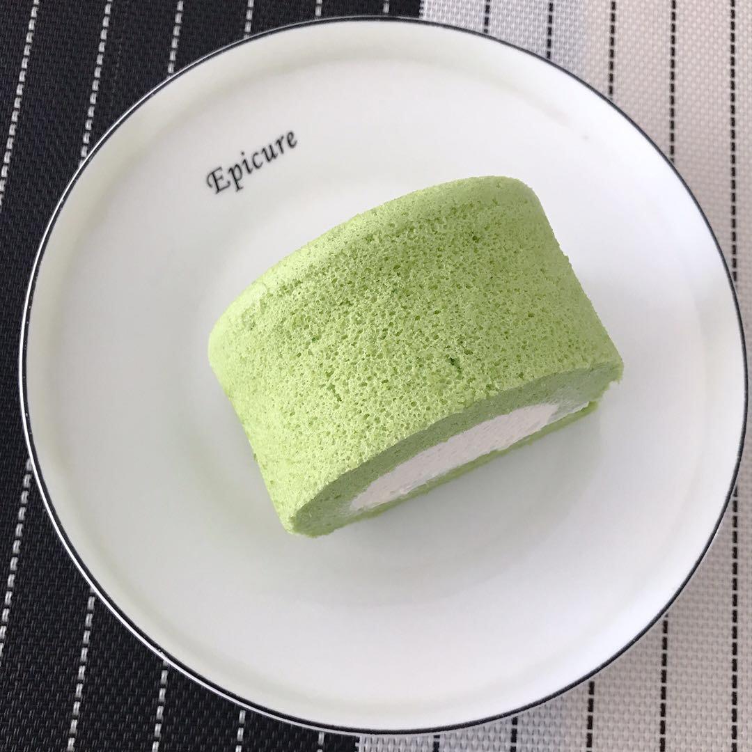 菠菜泥版戚风蛋糕卷