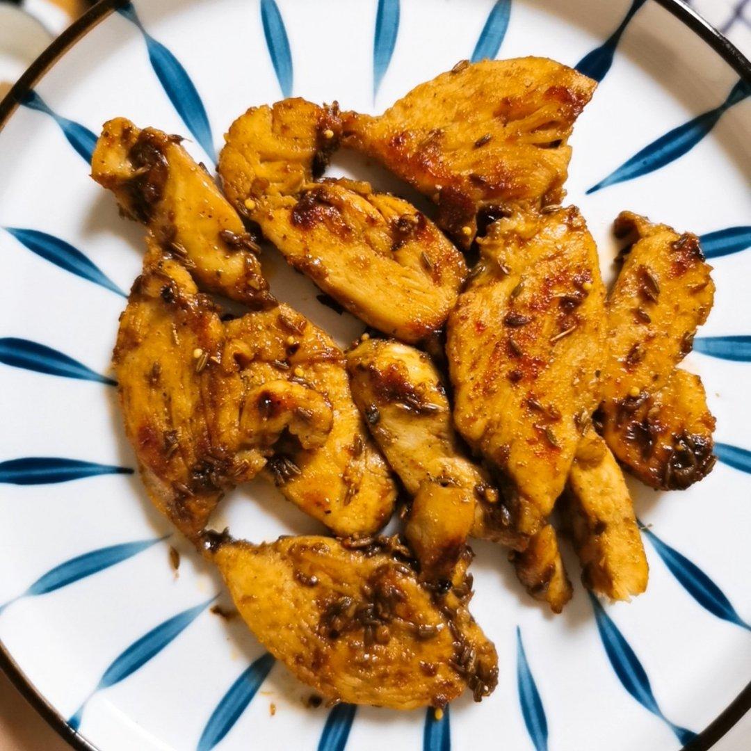 孜然鸡胸肉，低脂低卡好吃无压力。