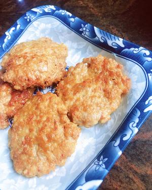 广东式煎虾肉饼的做法 步骤6